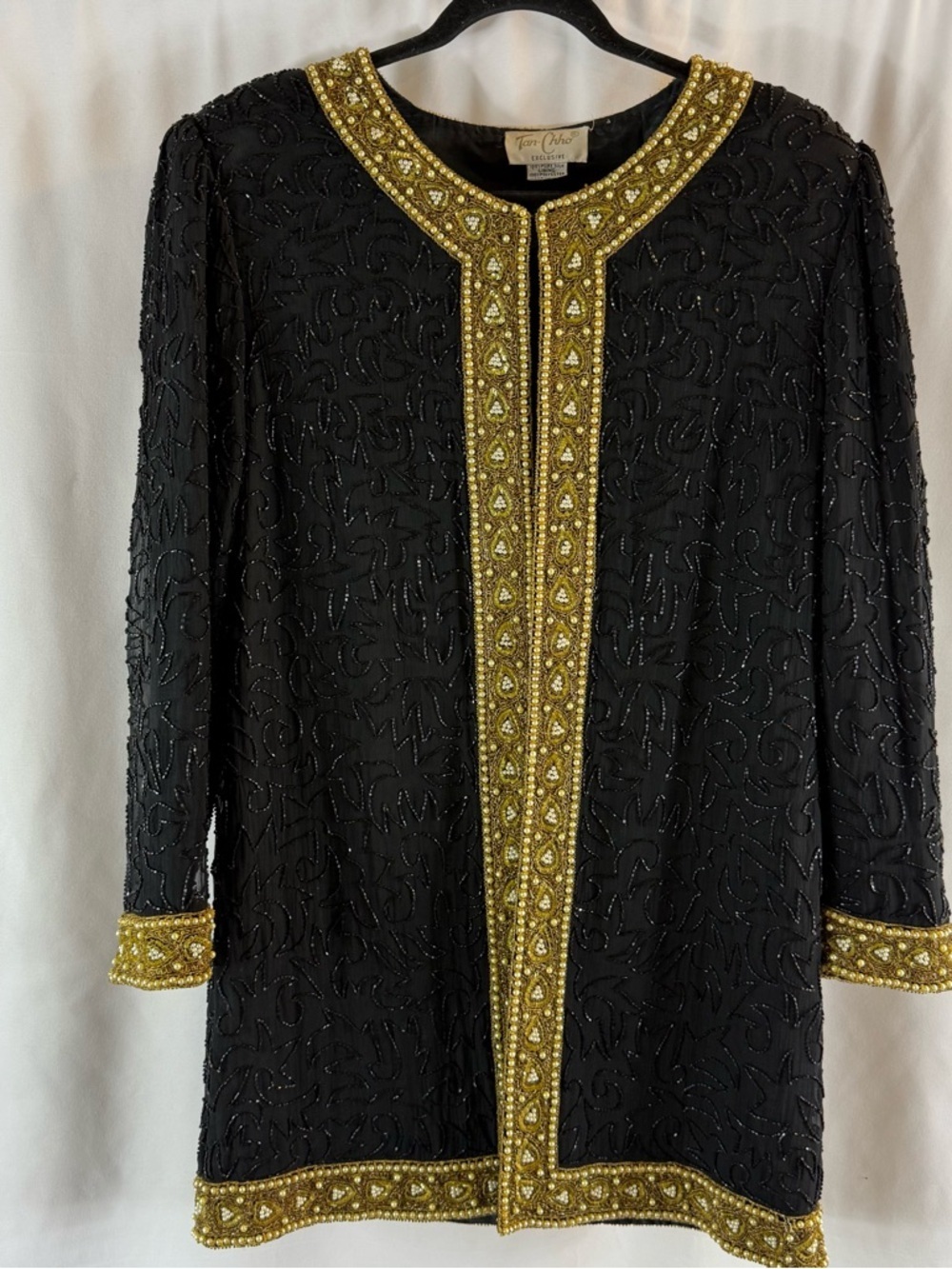 Vintage Tan-Chho Black and Gold Scroll
Beaded Sequin 100% Silk Jacket-blazer